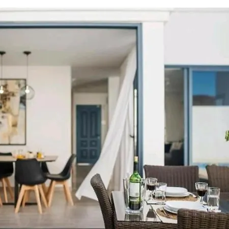 Palmera1 Villa *